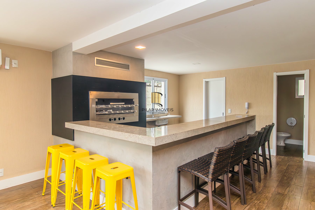 Apartamento 2 dormitórios no bairro Bom Jesus