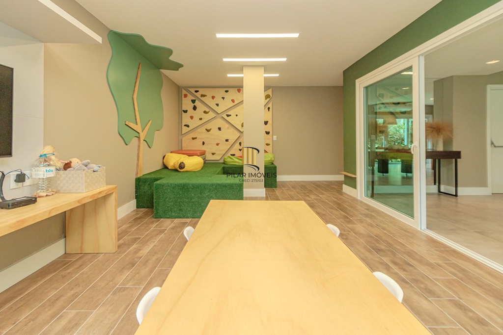 Apartamento 2 dormitórios no bairro Menino Deus