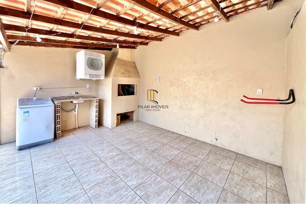 Casa 2 dormitórios no bairro São José