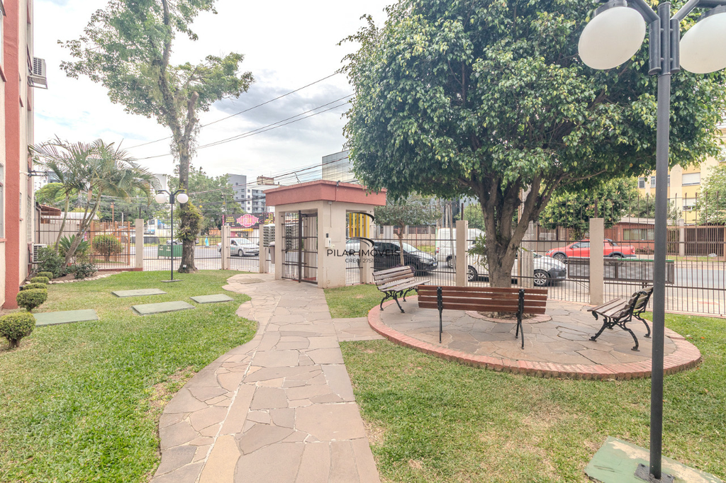 Apartamento 2 dormitórios no bairro Centro