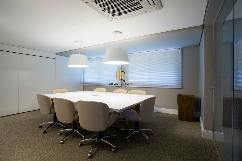 Sala Comercial no bairro Petrópolis