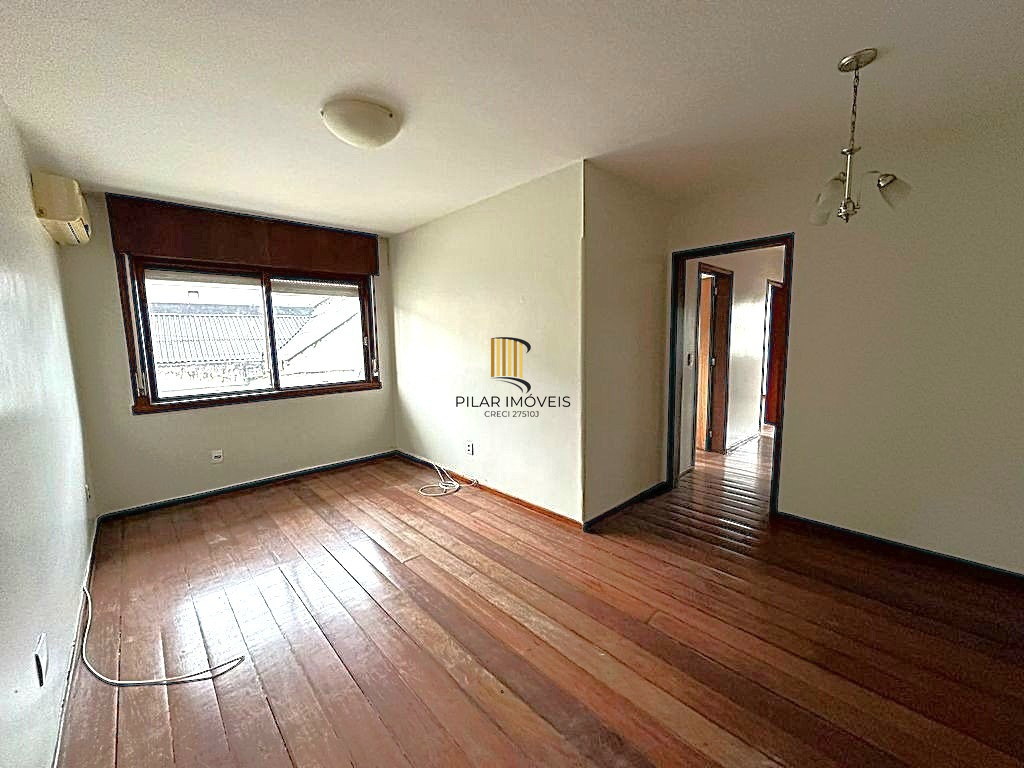 Apartamento 4 dormitórios no bairro Floresta