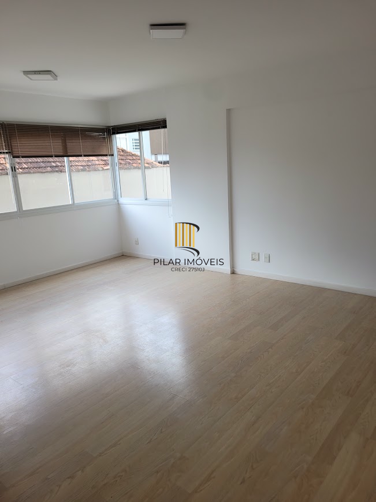Apartamento 2 dormitórios no bairro Moinhos de Vento