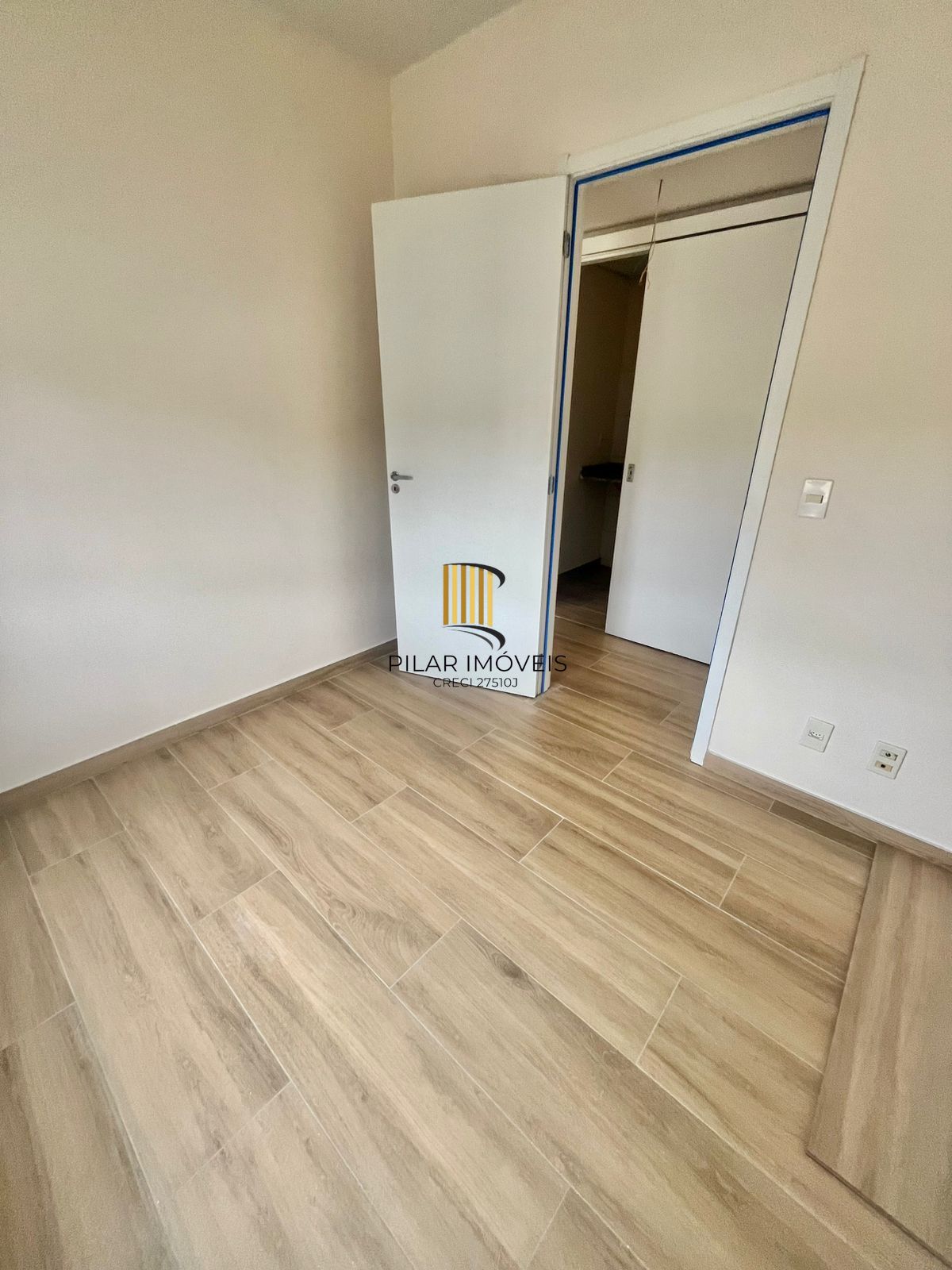 Apto 02 dorm com vaga, térreo, Pq Santa Fé, 50 m², aceita financiamento e FGTS