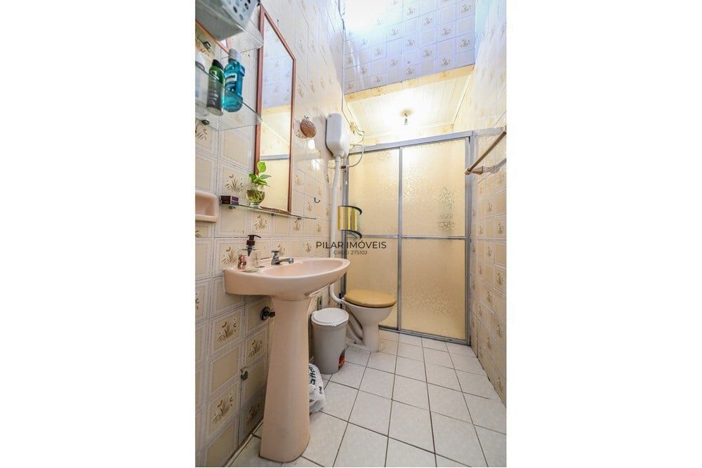 Casa de Condomínio 4 dormitórios no bairro Santa Tereza