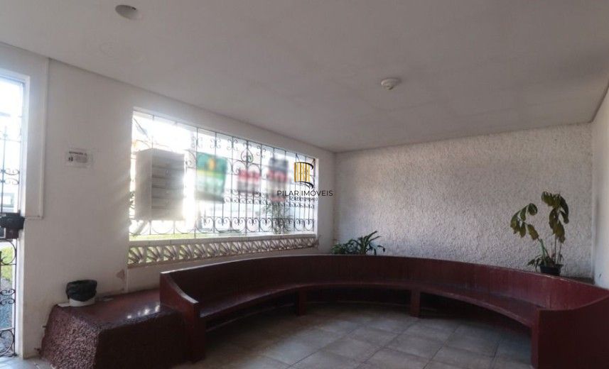 Apto 02 dorm e 01 vaga, sala, coz, dep emp, frente, 77 m2, Bairro Passo da Areia