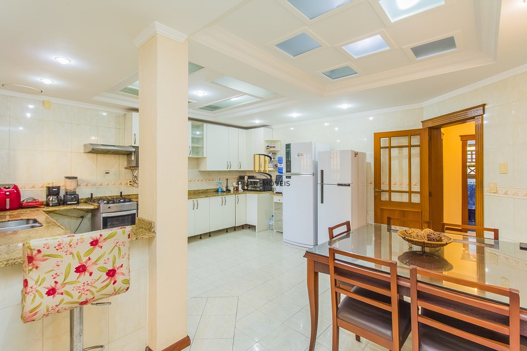 Casa 4 dormitórios no bairro Estância Velha