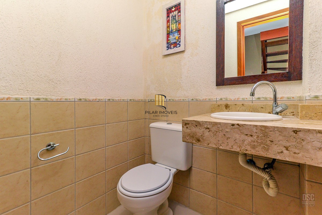 Casa de Condomínio 3 dormitórios no bairro Cavalhada