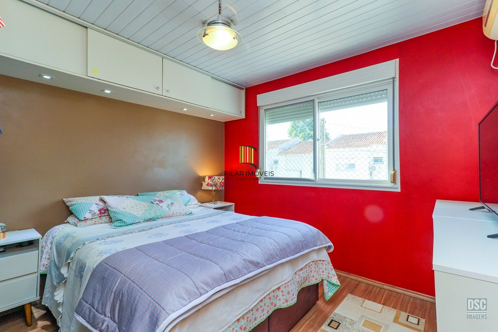 Casa de Condomínio 3 dormitórios no bairro Hípica