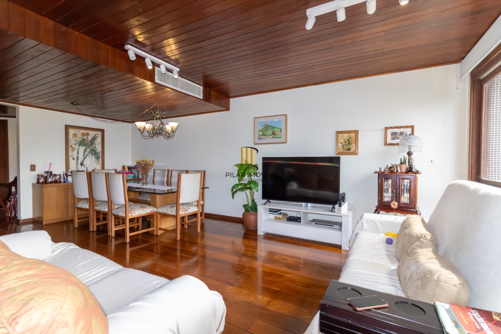 Apartamento 3 dormitórios no bairro Moinhos de Vento