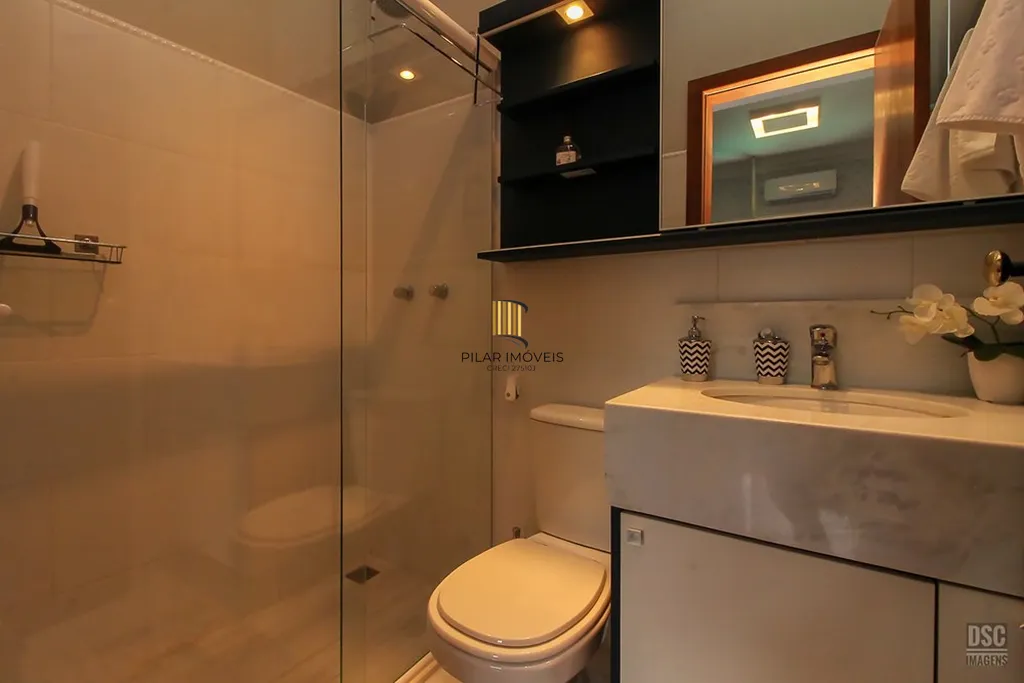 Casa 3 dormitórios no bairro Hípica
