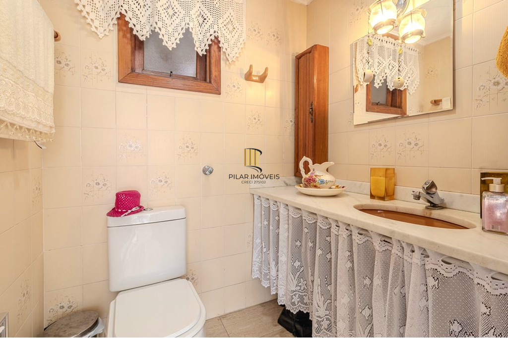 Cobertura 3 dormitórios no bairro Petrópolis