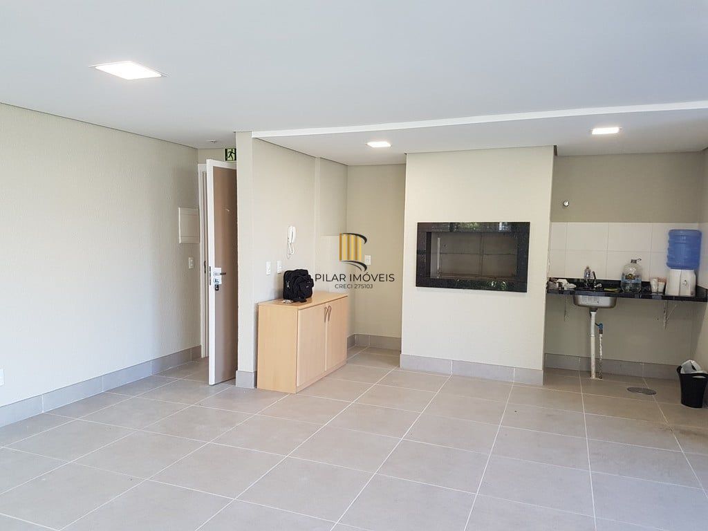 Apartamento 2 dormitórios no bairro Jardim do Salso