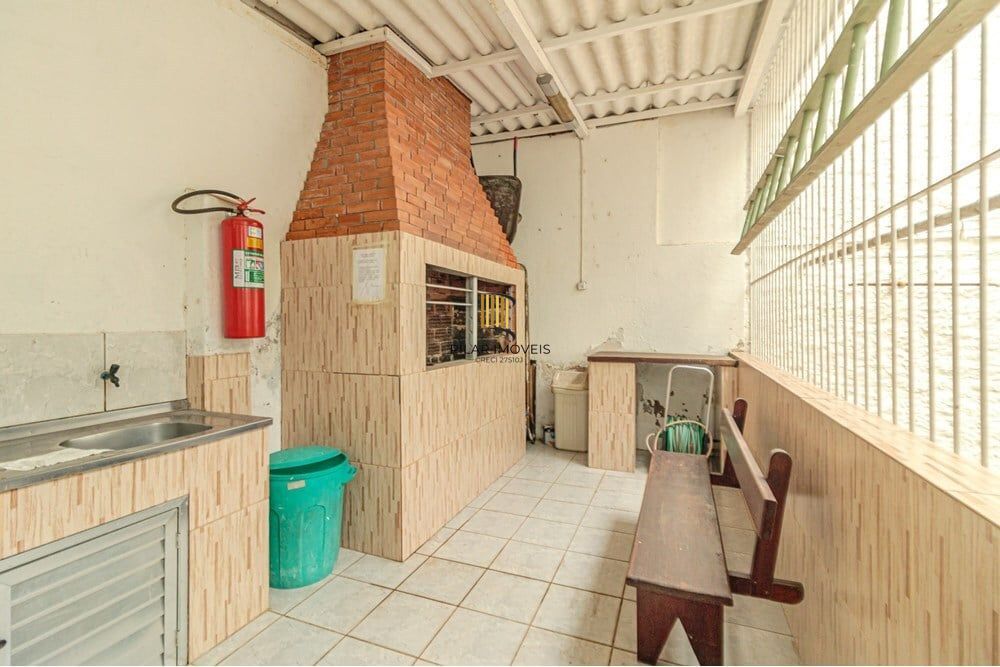 Apartamento 2 dormitórios no bairro Santa Maria Goretti