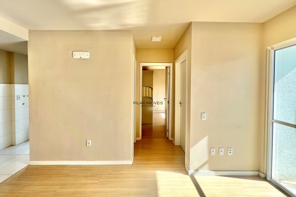 Apartamento 2 dormitórios no bairro Olaria