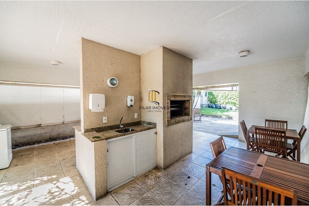 Apartamento 2 dormitórios no bairro Jardim Lindóia