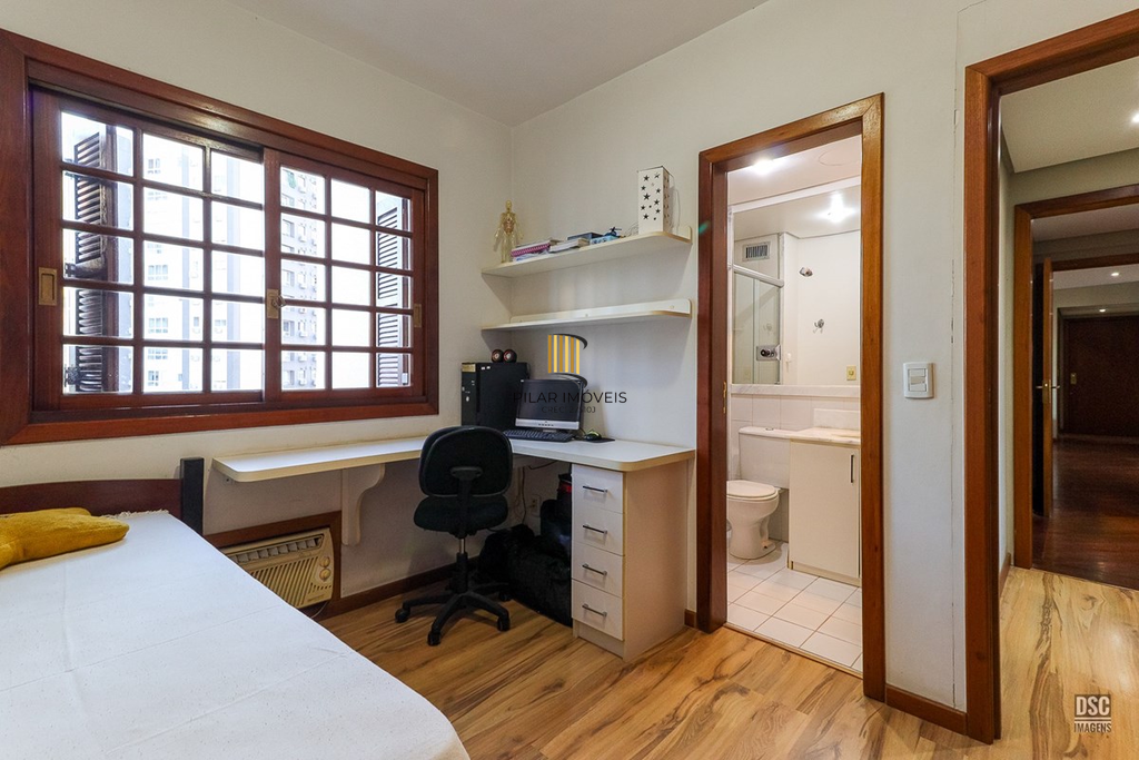 Apartamento 4 dormitórios no bairro Boa Vista