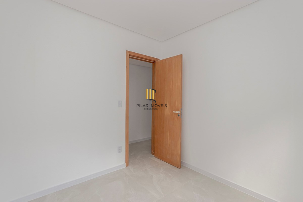 Apartamento 2 dormitórios no bairro Chácara das Pedras