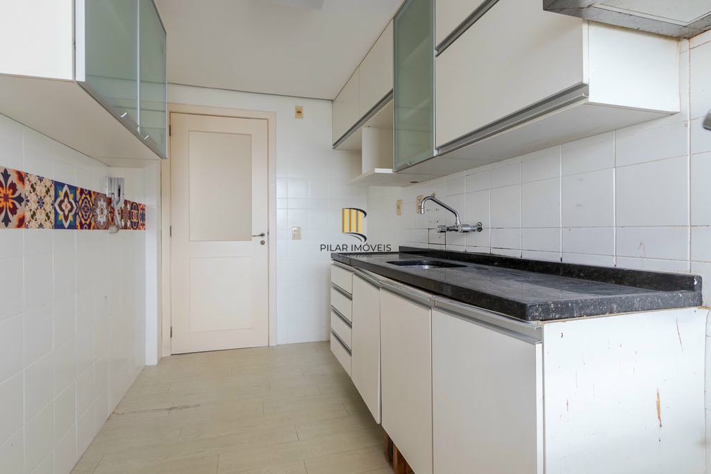 Apartamento 2 dormitórios no bairro Tristeza