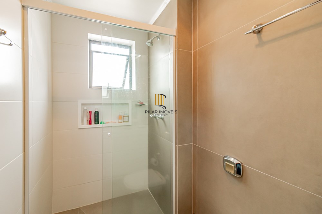 Apartamento 3 dormitórios no bairro Menino Deus