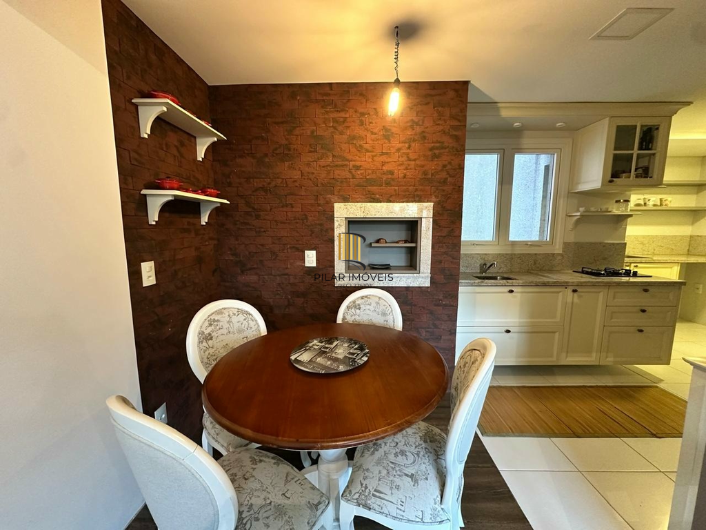 Apartamento 3 dormitórios no bairro Menino Deus