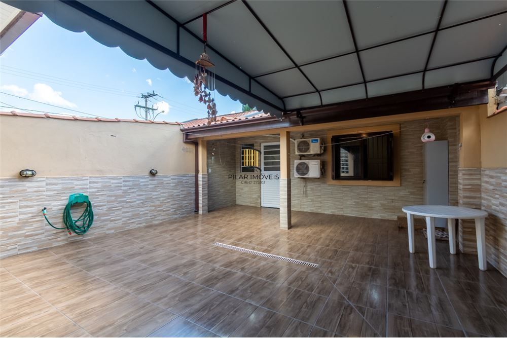 Casa 2 dormitórios no bairro São José