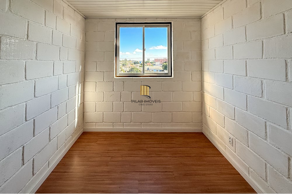 Apartamento 2 dormitórios no bairro Guajuviras