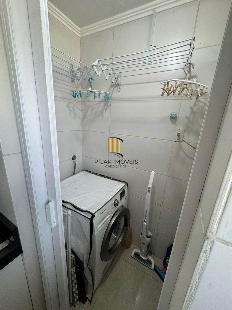 Apartamento 2 dormitórios no bairro Camaquã