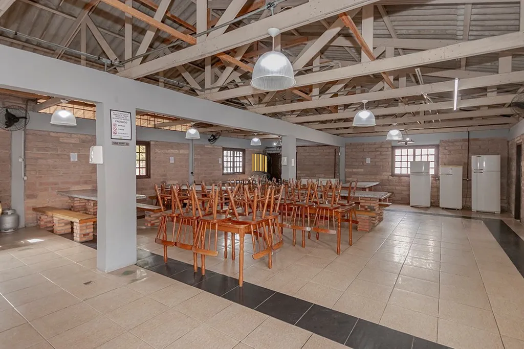 Apartamento 2 dormitórios no bairro Cavalhada