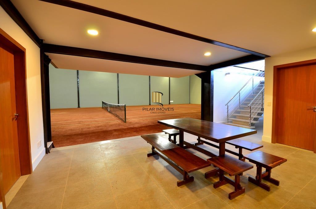 Casa de Condomínio 4 dormitórios no bairro Ipanema