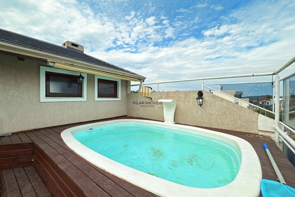 Casa de Condomínio 3 dormitórios no bairro Hípica