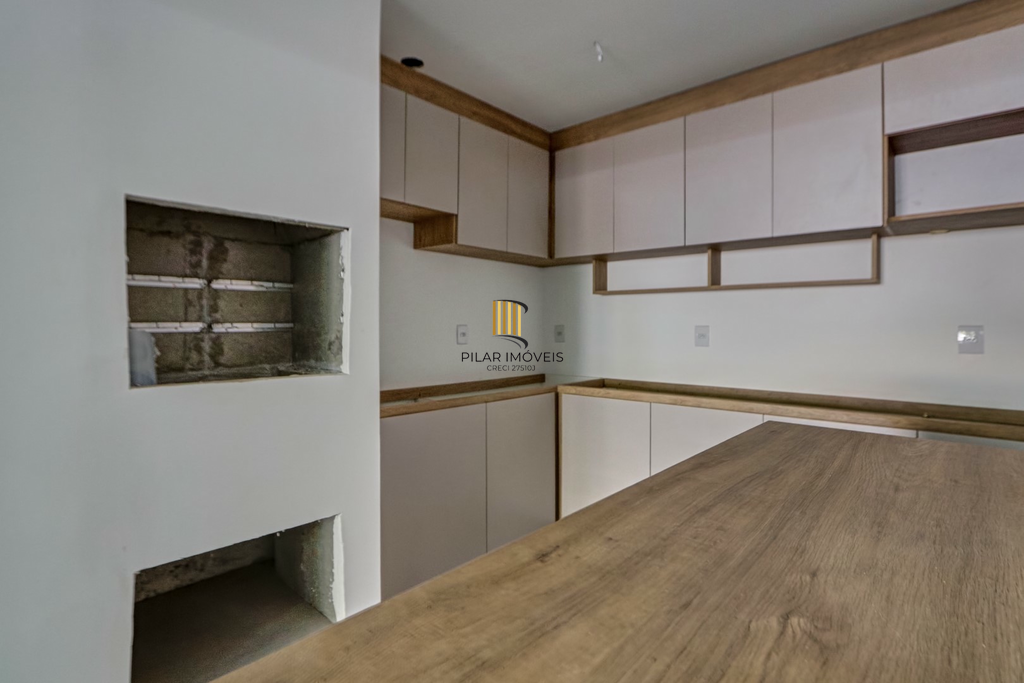 Casa 3 dormitórios no bairro Chácara das Pedras