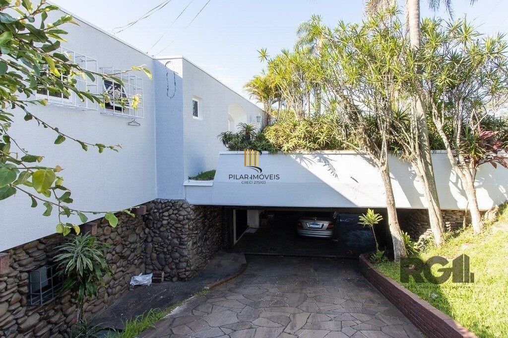 Casa 3 dormitórios no bairro Santa Tereza