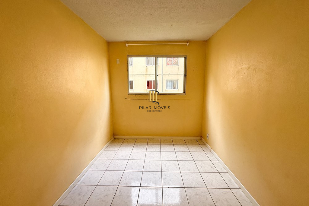 Apartamento 2 dormitórios no bairro Guajuviras