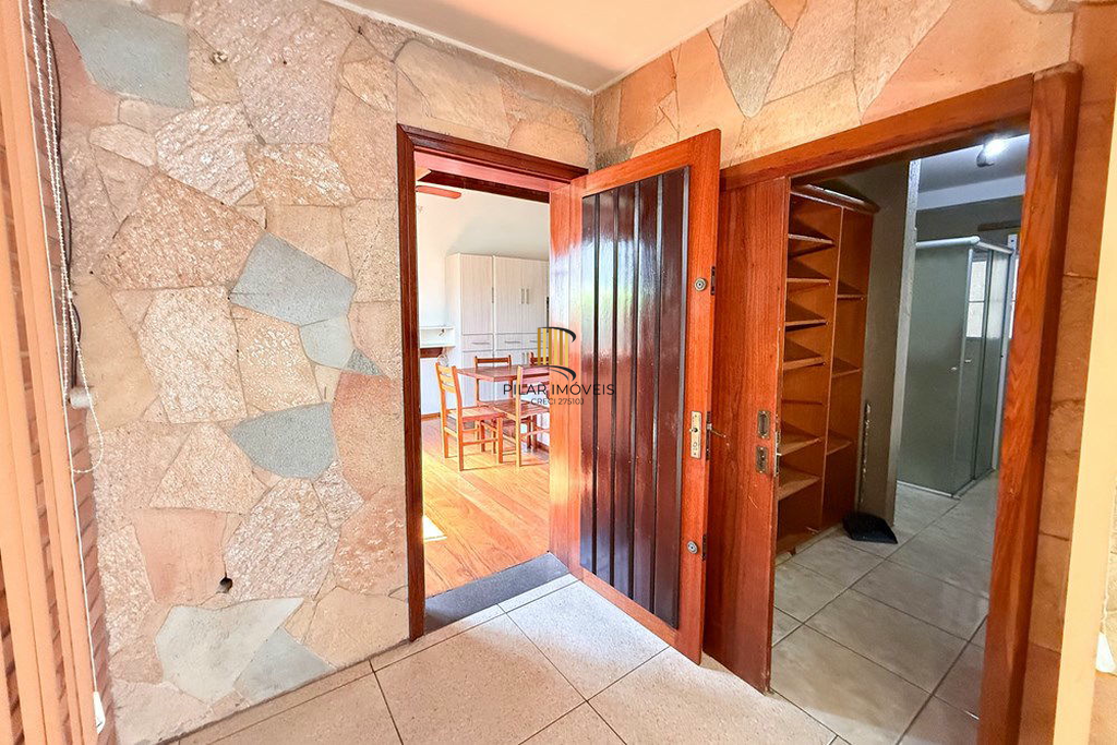 Casa 5 dormitórios no bairro São José