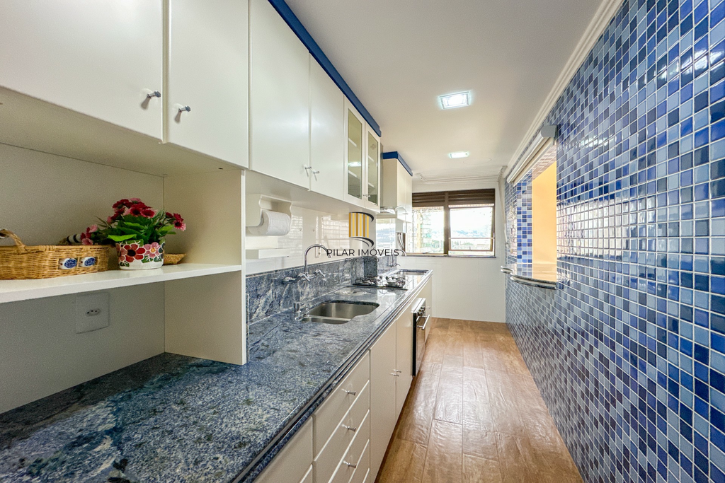 Apartamento 3 dormitórios no bairro Petrópolis