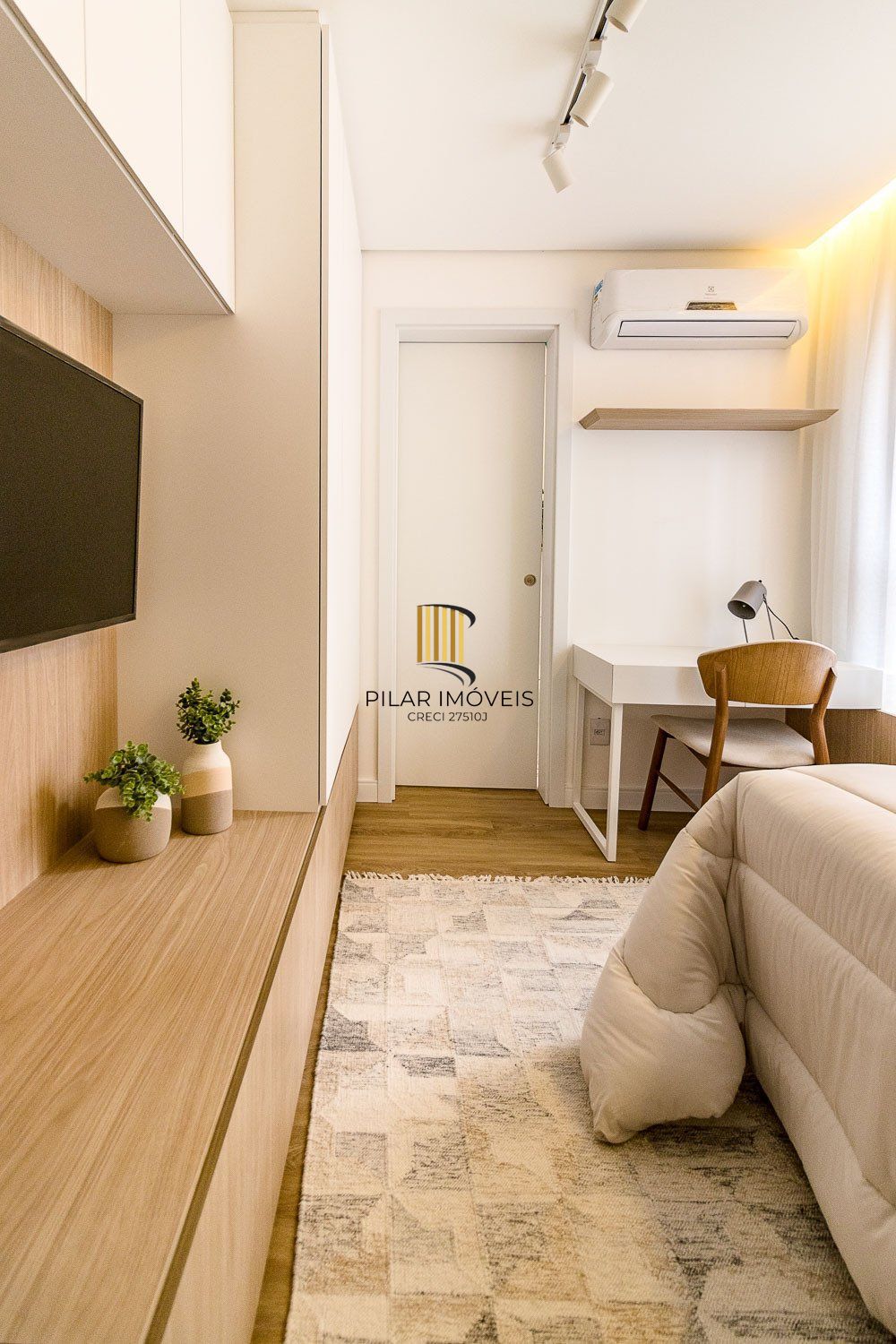 Apartamento 3 dormitórios no bairro Mont Serrat