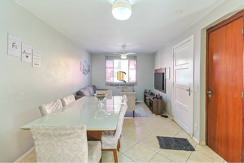 Casa de Condomínio 4 dormitórios no bairro Jardim Itu Sabará