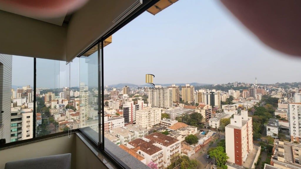 Apartamento 3 dormitórios no bairro Menino Deus
