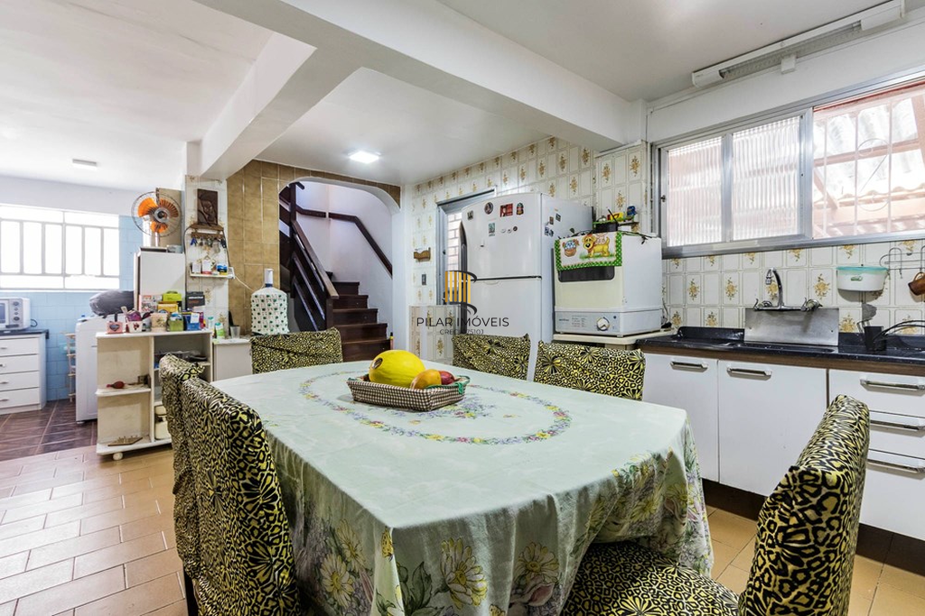 Casa de Condomínio 3 dormitórios no bairro Santa Tereza