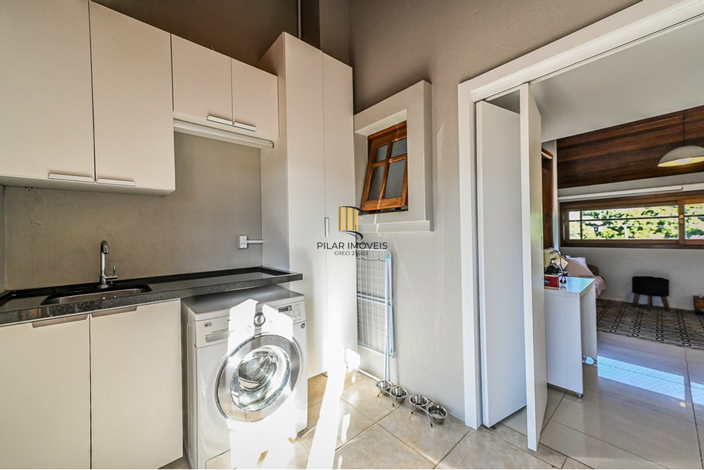 Casa de Condomínio 3 dormitórios no bairro Tristeza