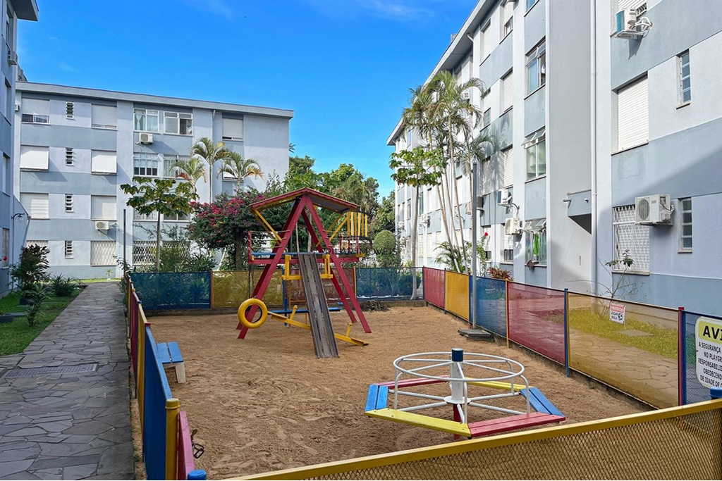 Apartamento 3 dormitórios no bairro Cristal