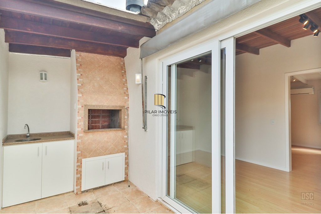 Cobertura 2 dormitórios no bairro Petrópolis