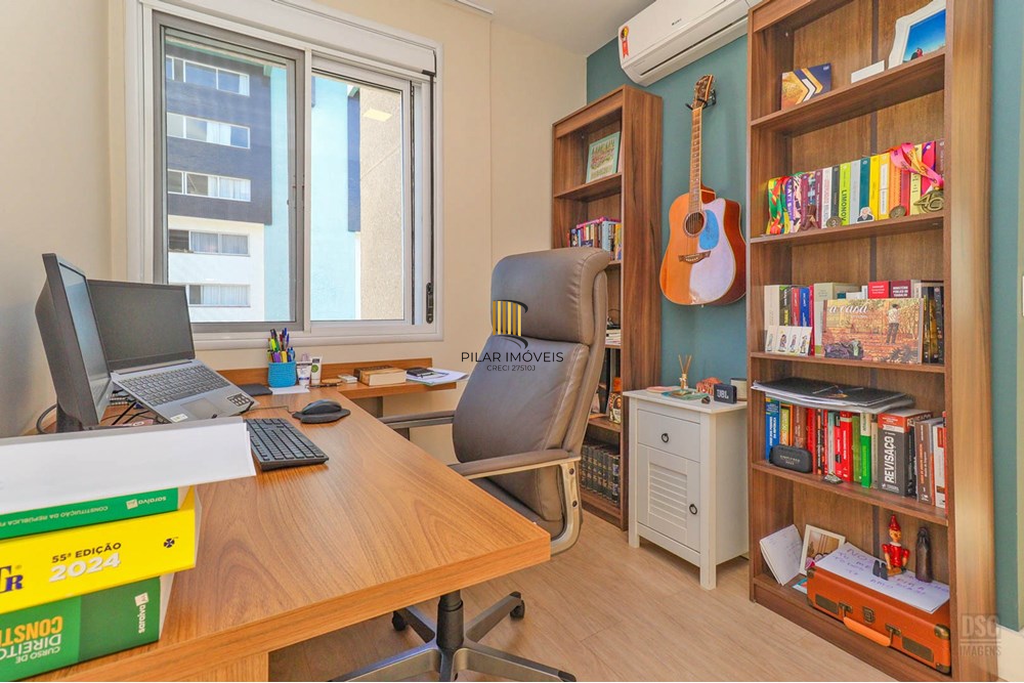 Apartamento 2 dormitórios no bairro Passo da Areia