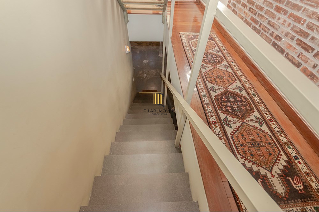 Casa 3 dormitórios no bairro Chácara das Pedras