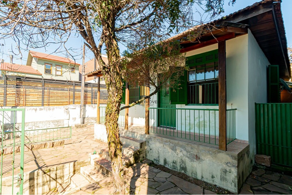 Casa 3 dormitórios no bairro Vila Ipiranga