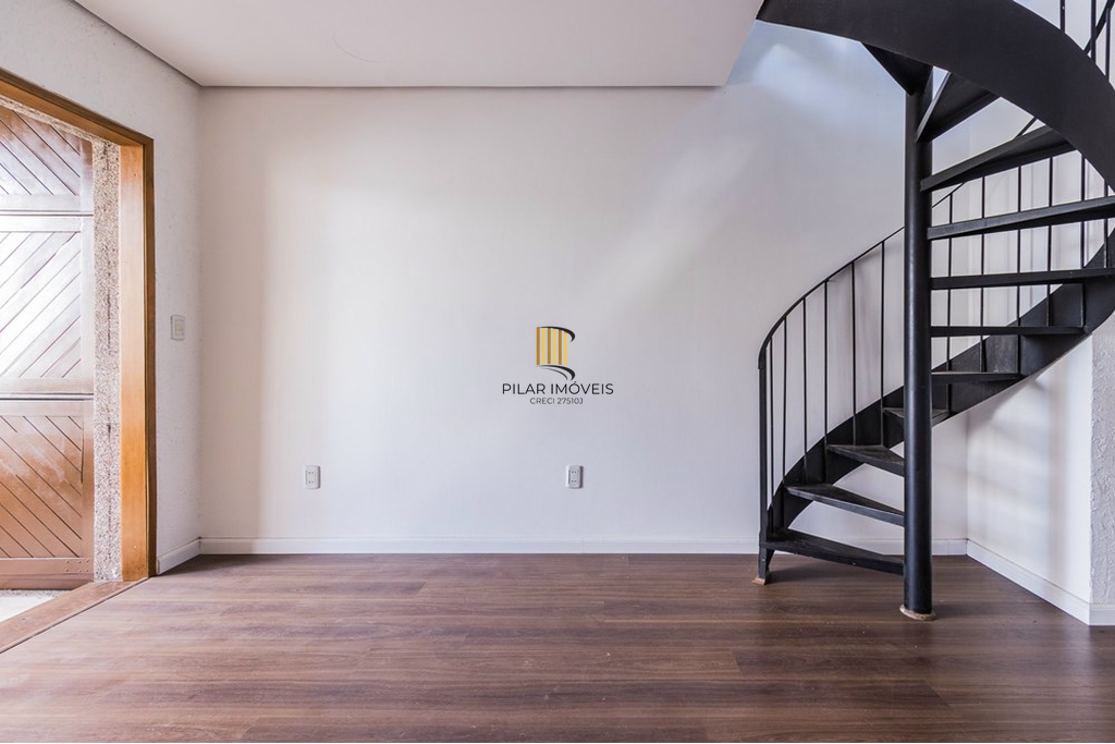 Cobertura 2 dormitórios no bairro Cristo Redentor