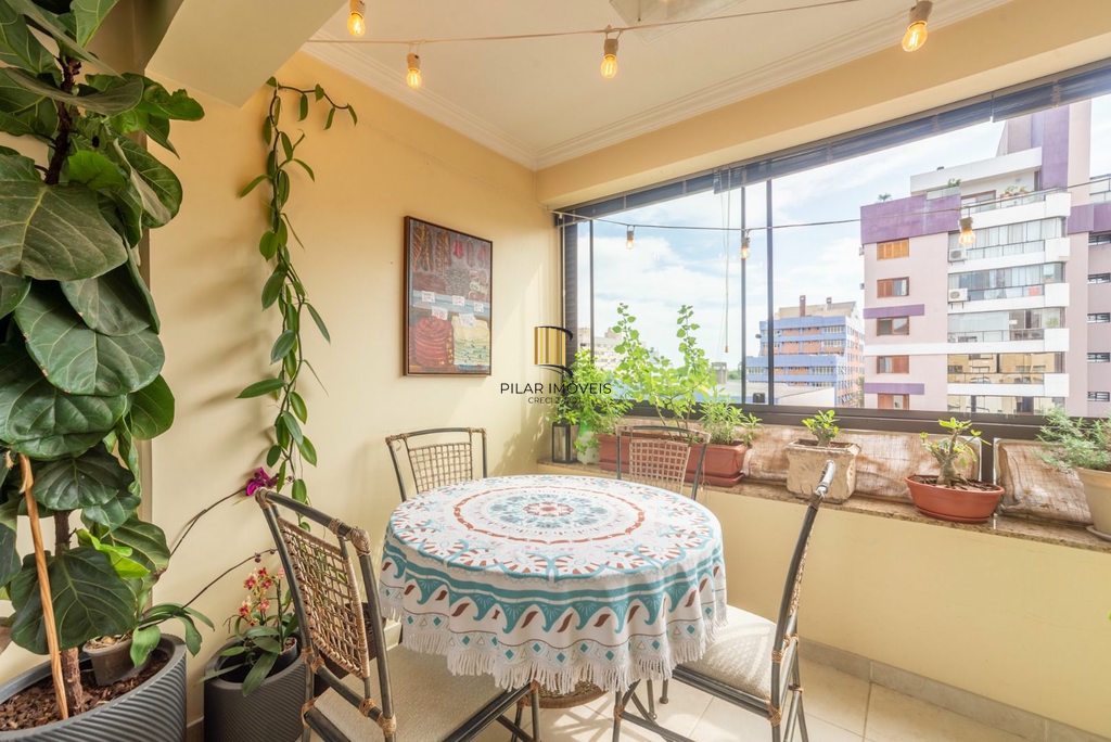 Apartamento 2 dormitórios no bairro Menino Deus