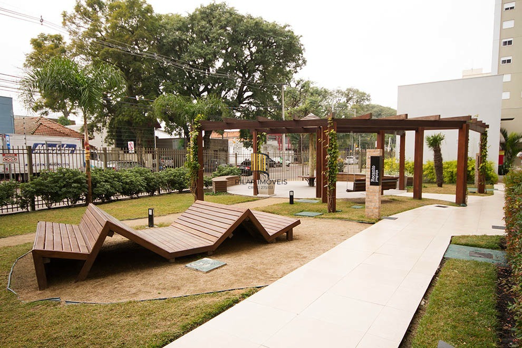 Apartamento 2 dormitórios no bairro São Geraldo