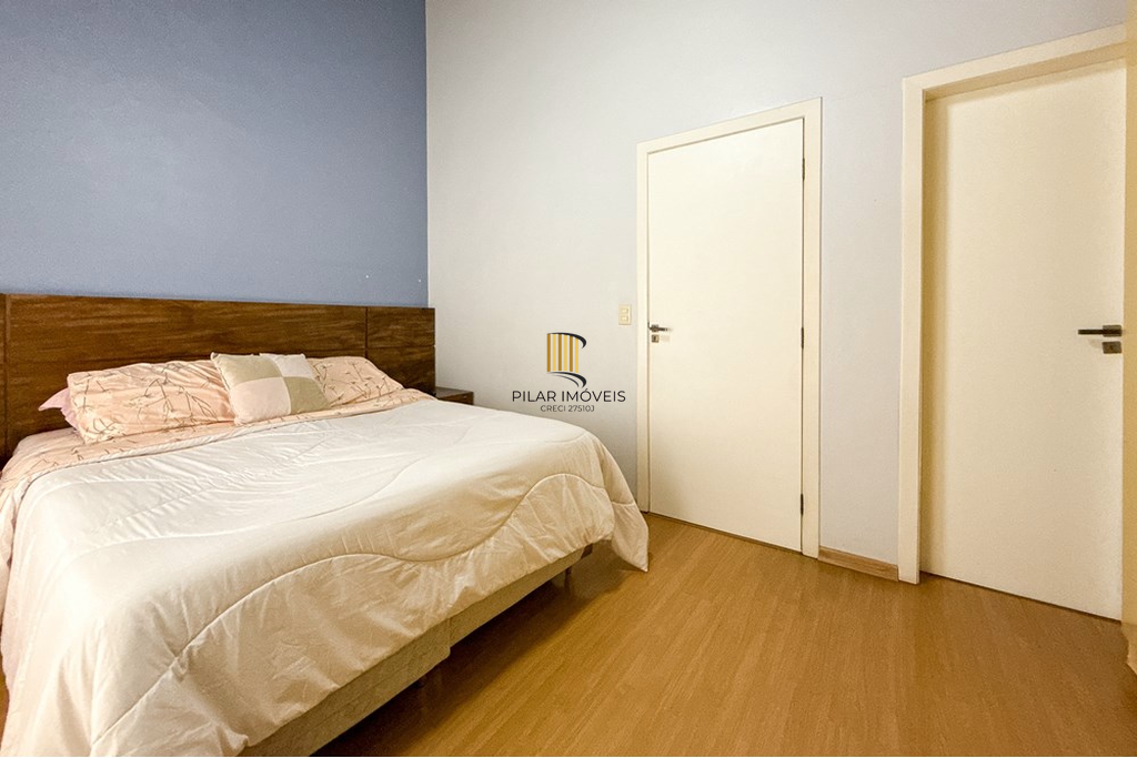 Casa 2 dormitórios no bairro Niterói